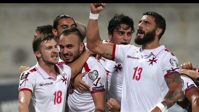 柏林联队平局收场，难得一分