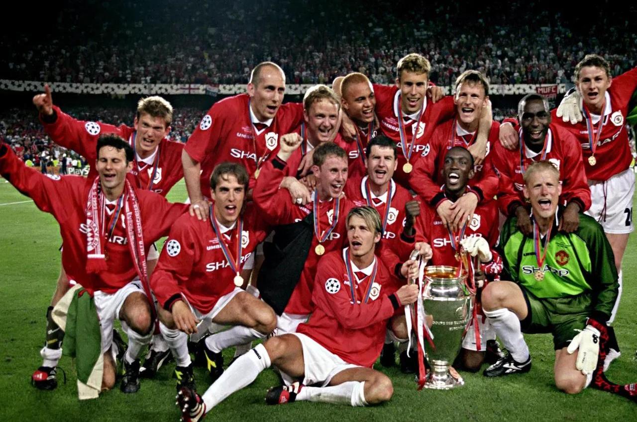 曼联险胜对手,成功晋级淘汰赛 曼联险胜对手,成功晋级淘汰赛