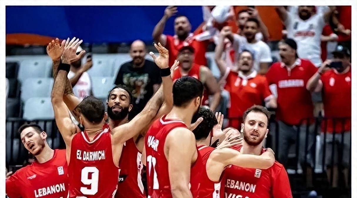 欧洲男篮争夺联赛冠军，各队争夺激烈