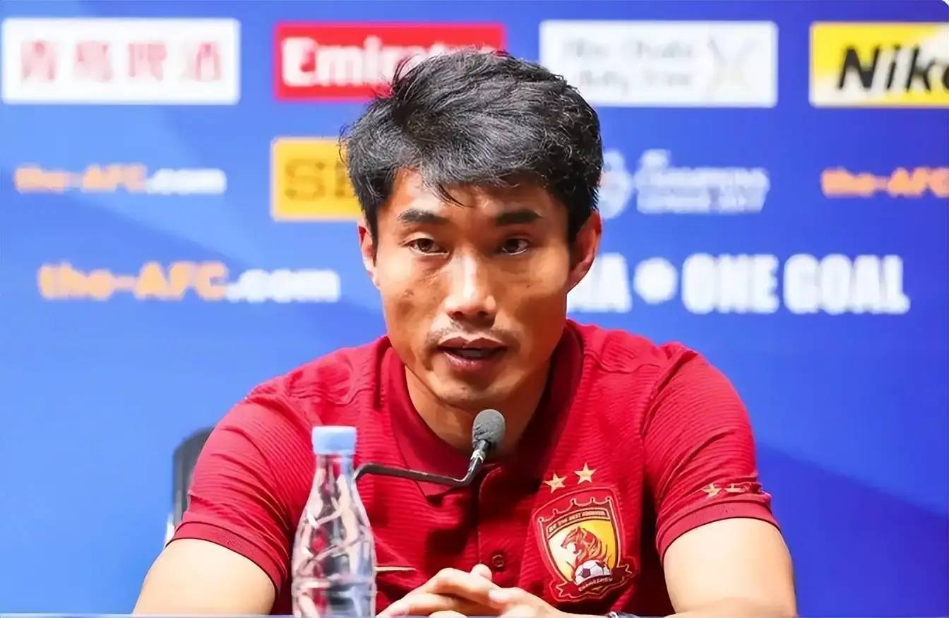 意大利足坛名帅鼓励年轻球员成长