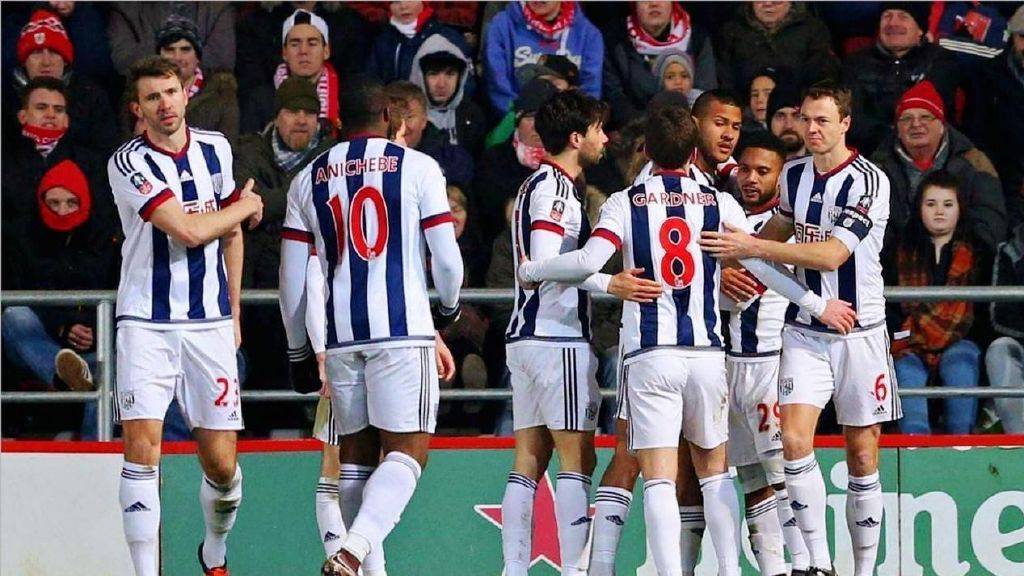 马赛巴黎圣日耳曼左脚大腿规模缺阵