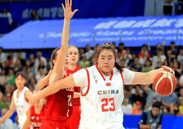 辽宁女篮战胜对手,大放异彩 辽宁女篮战胜对手,大放异彩