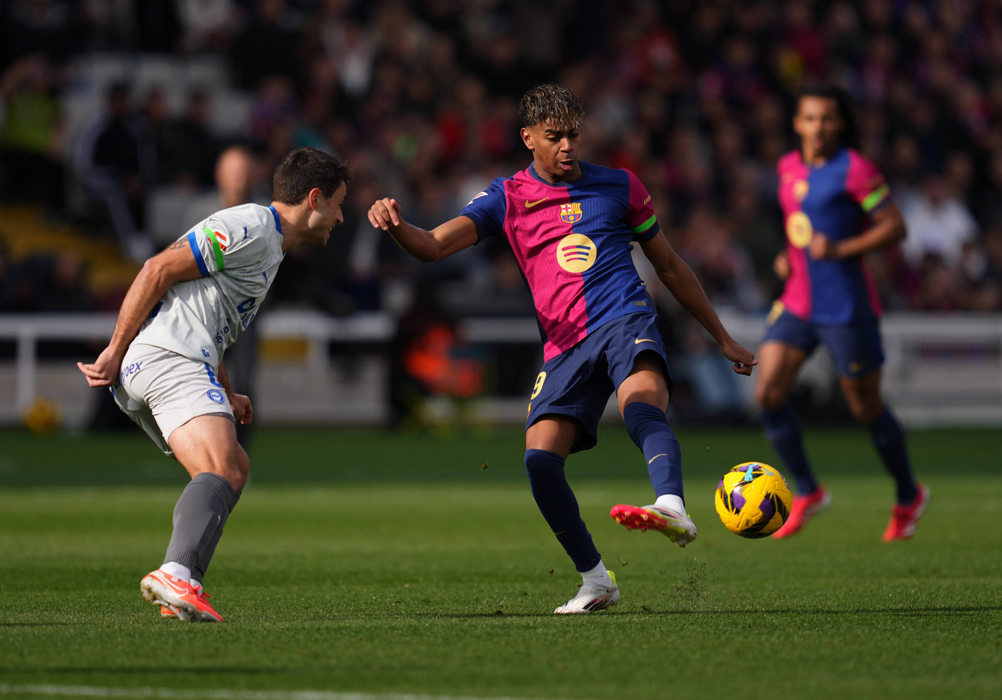 马竞客场大胜,积分追赶前几名 马竞客场大胜,积分追赶前几名