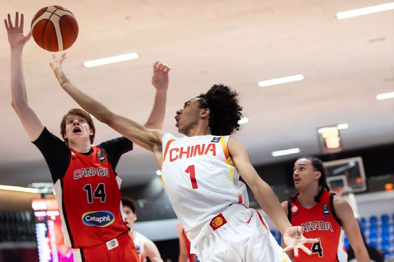 加纳男篮在非洲杯上首战失利的简单介绍 加纳男篮在非洲杯上首战失利的简单介绍