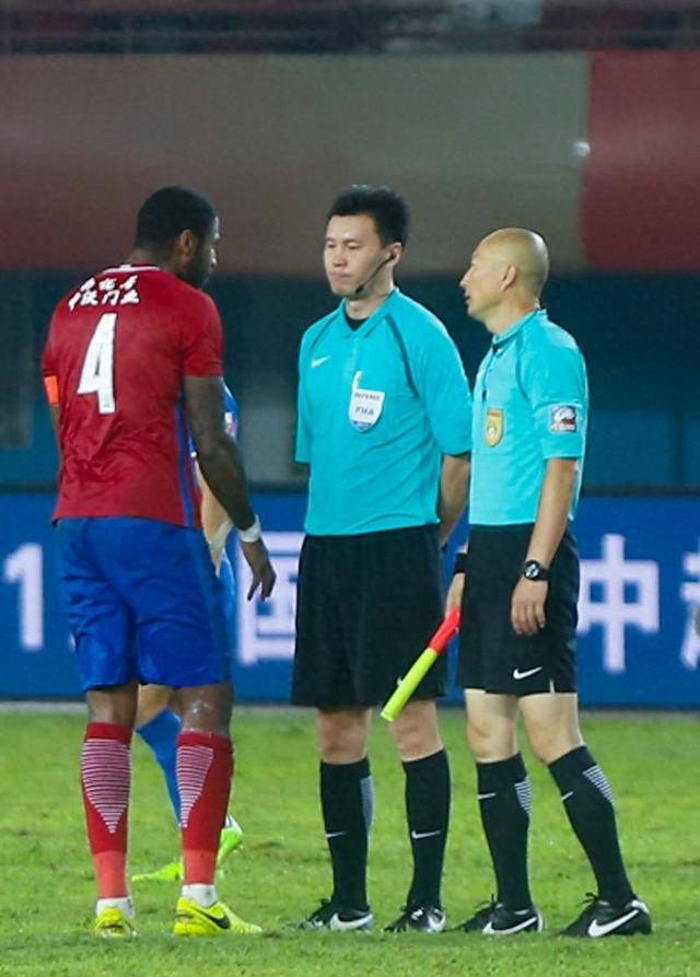 开云体育登录-建业胜重庆：河南建业队成功击败重庆队，迎来转机