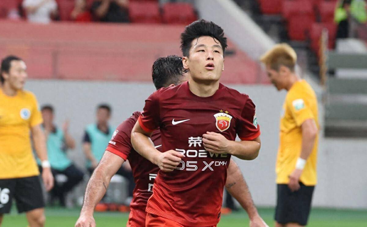 武磊闪耀赛场,连场破门表现抢眼 武磊闪耀赛场,连场破门表现抢眼