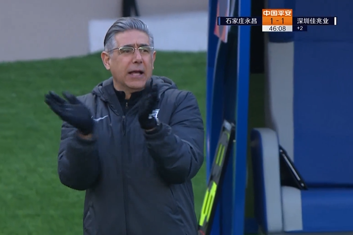 开云体育中国-演绎绝杀，球队深陷绝境逆袭获胜