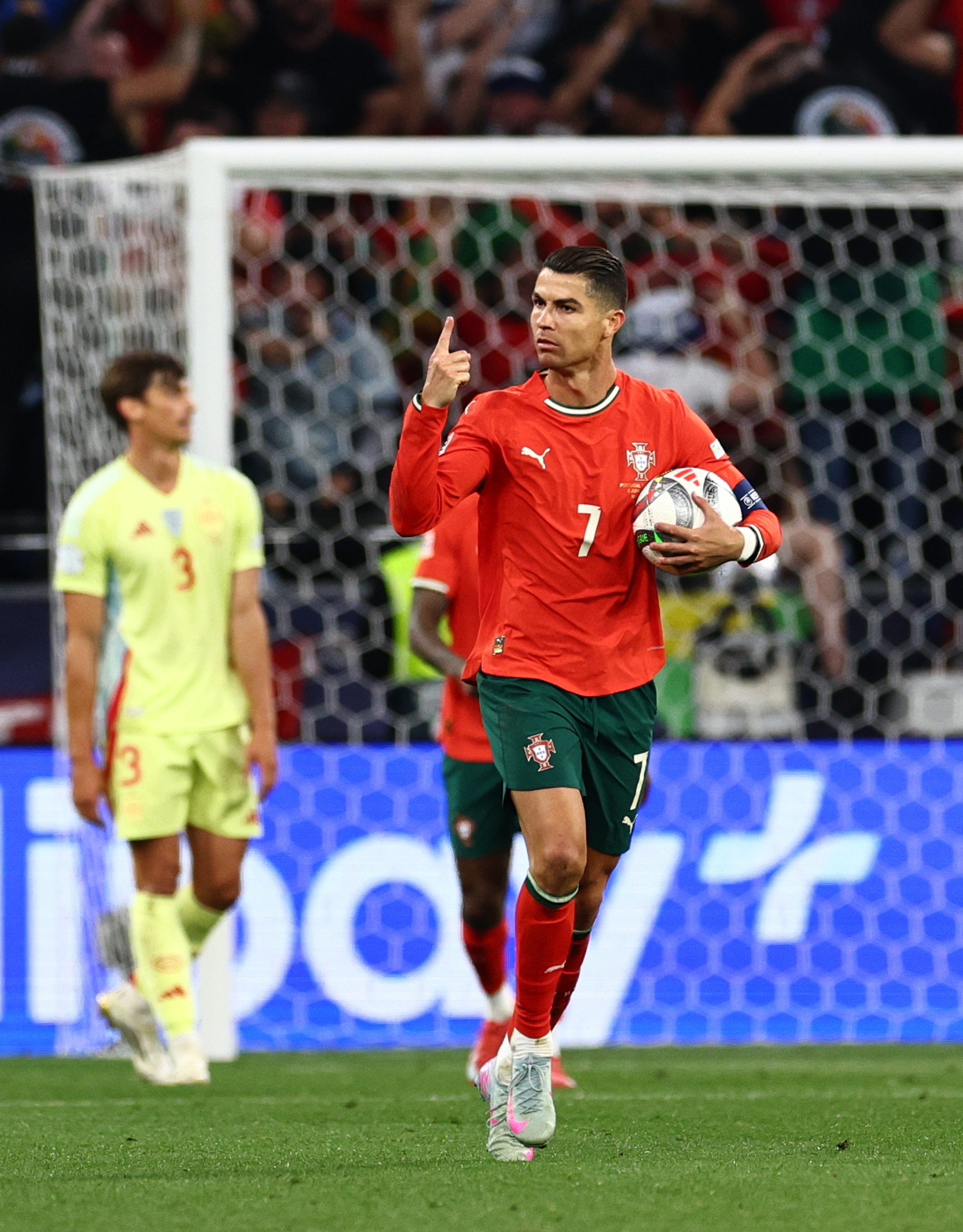 葡萄牙女足辗转进入强淘汰赛