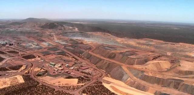 澳大利亚排球队再大失所望，小组赛需调整