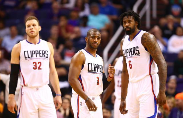 快船球员互动大放闪光,球迷期待全队新一轮比赛表现的简单介绍 快船球员互动大放闪光,球迷期待全队新一轮比赛表现的简单介绍