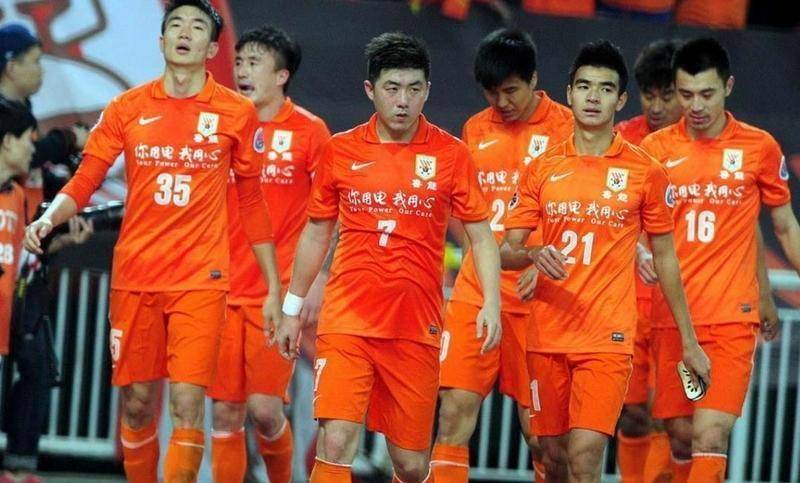 开云体育官方网站-上海上港大胜山东鲁能，轻松取得首胜