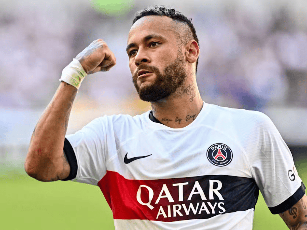 巴黎圣日耳曼重振旗鼓!内马尔神奇进球晋级 巴黎圣日耳曼重振旗鼓!内马尔神奇进球晋级