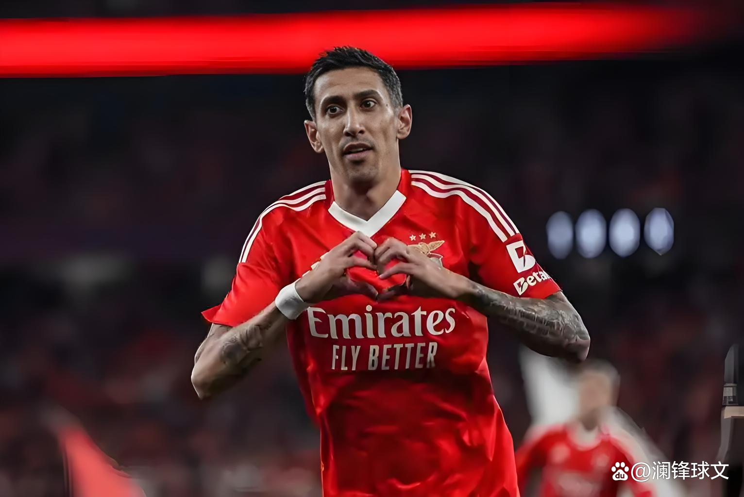 开云体育官方网站-包含南美篮球运动员表现耀眼，助力球队取得胜利的词条