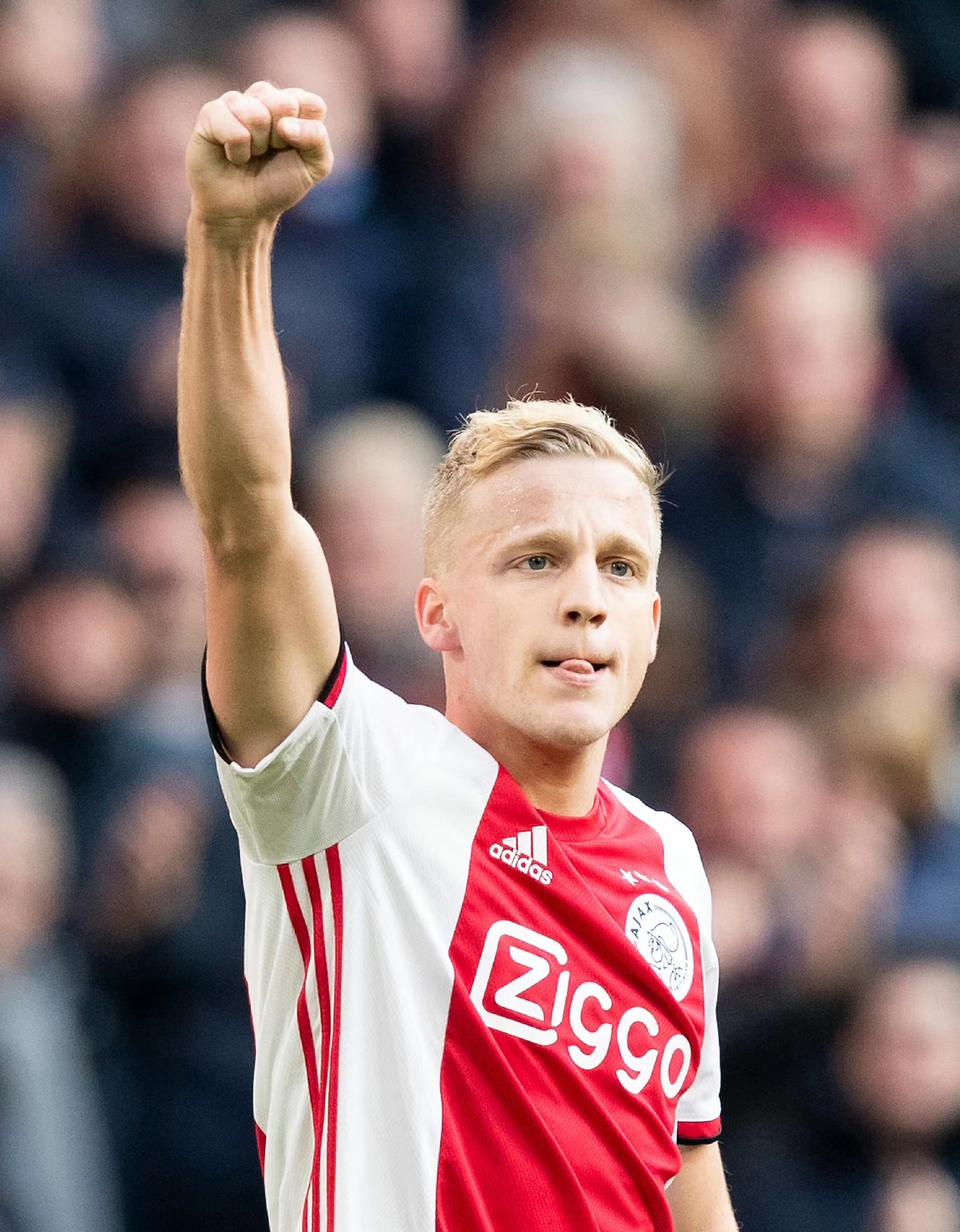 开云官网-尼克斯签下自由球员贝克