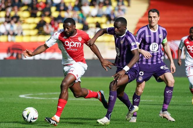 朗斯队机会渐近,法甲冠军竞逐白热化 朗斯队机会渐近,法甲冠军竞逐白热化