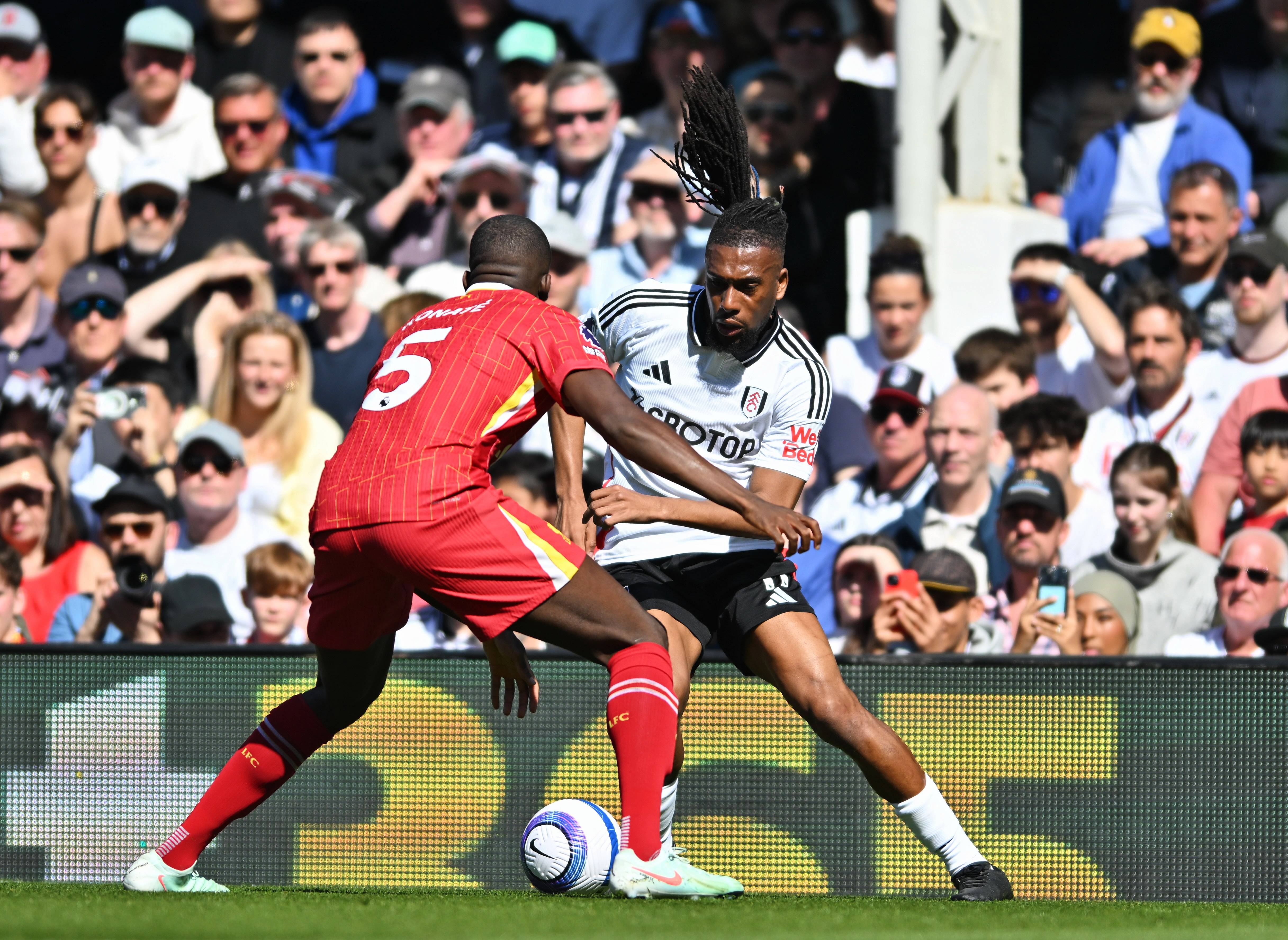 利物浦客场大胜富勒姆,继续领跑积分榜的简单介绍 利物浦客场大胜富勒姆,继续领跑积分榜的简单介绍