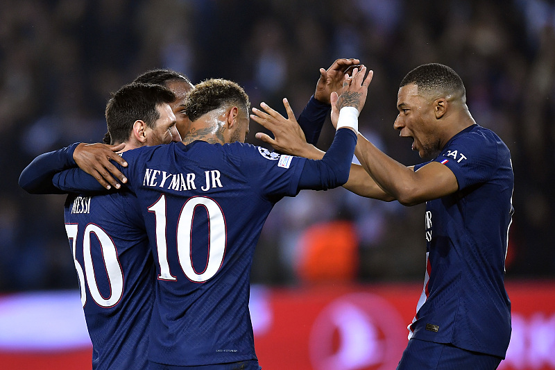 曼城碾压尤文，卡瓦哈尔刷新纪录