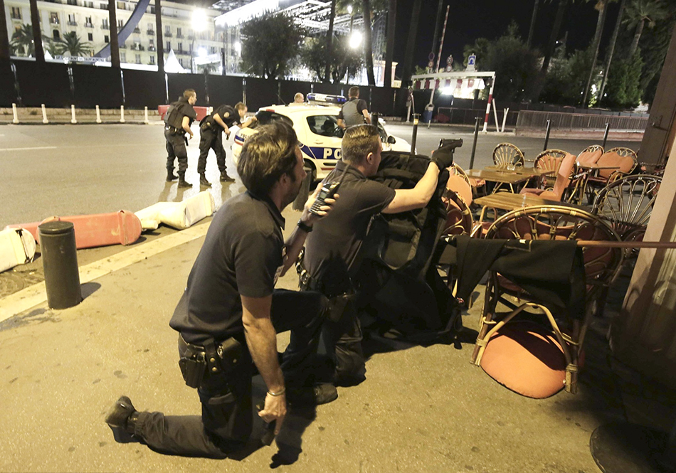 法国队碾压韩国队，郑思维关键制胜