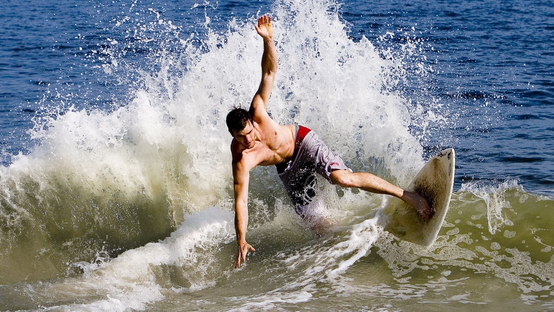 太阳对阵老鹰，当上帝左手成为渔夫—克里斯·保罗如何用两种迥异的线，同时钓起东契奇与特雷·杨