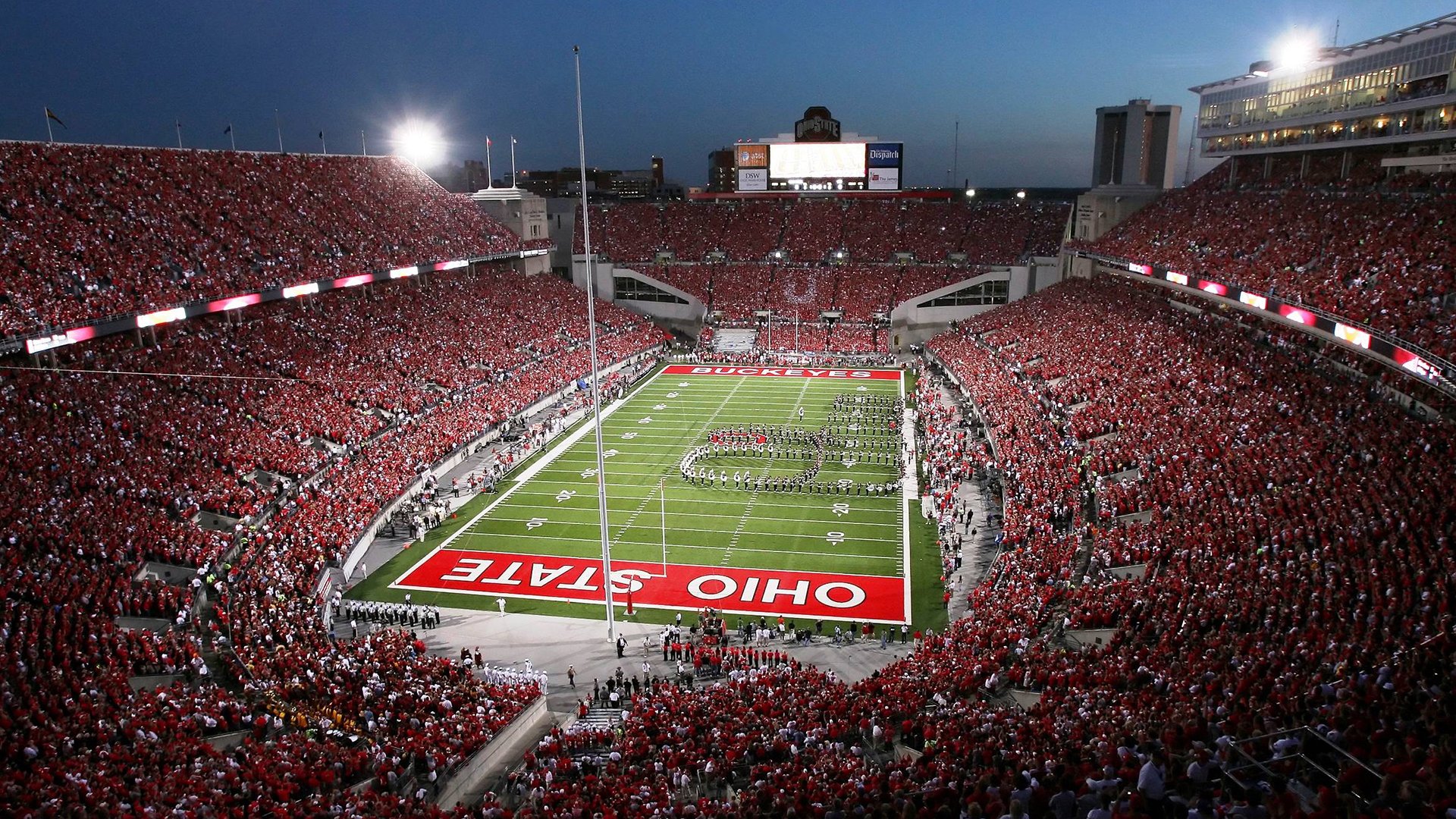 破晓之战,周冠宇在极限边缘为中国赛车刻下新坐标